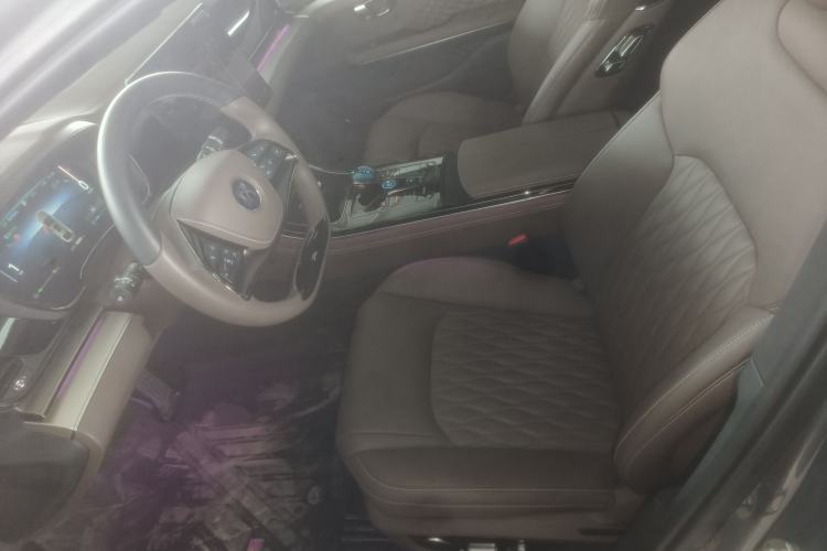 Used BYD Han 2024 DM-i Glory Edition 121KM Prestige Model
