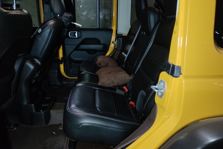 Used  Wrangler 2021 2.0T 80th Anniversary Edition