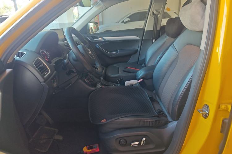 Used Audi Q3 2016 35 TFSI Fashion Model
