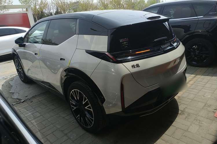 Used Zeekr X 2023 Four-Wheel Drive YOU Edition 4 Seats