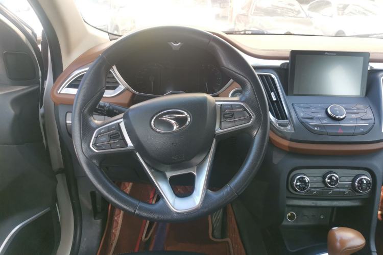 Used Soueast DX7 2017 1.5T Automatic Glory Edition
