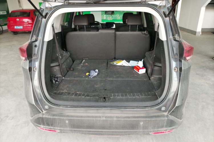 Used Chevrolet Orlando 2020 Light Hybrid Redline 530T Automatic Enjoyment Edition (5+2 Models)
