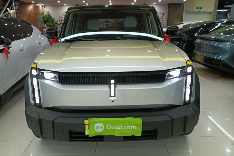 Used iCAR 03 2024 501km Four-wheel Drive Long-range Intelligent Driving Edition
