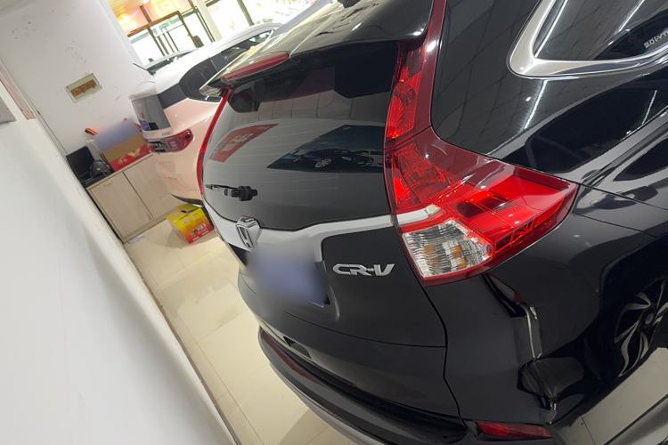 Used Honda CR-V 2016 2.0L two-wheel drive Urban Edition
