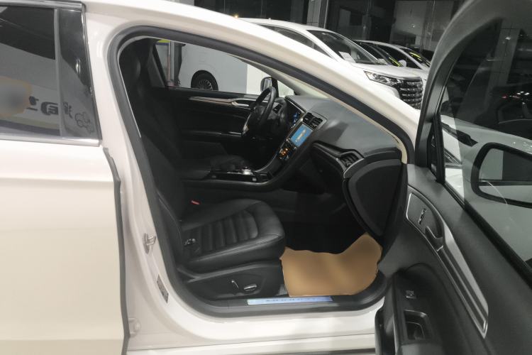 Used Ford Mondeo 2017 EcoBoost 200 Stylish Model
