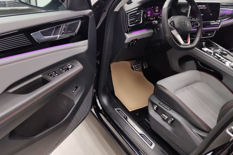 Used Volkswagen Teramont X 2024 380TSI Four-Wheel Drive Longxiang Edition
