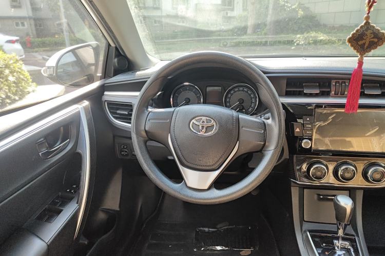 Used Toyota Corolla 2014 1.6L CVT GL-i
