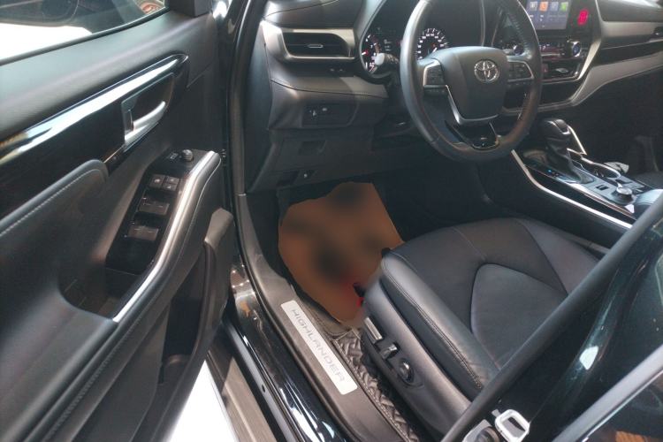 Used Toyota Highlander 2022 380T 4x4 Luxury Edition 7 Seats
