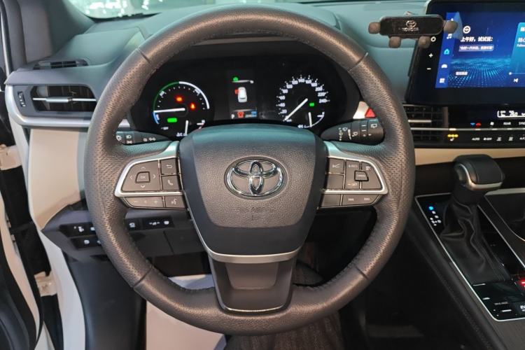 Used Toyota Granvia 2023 2.5L Hybrid Prestige PLUS Edition
