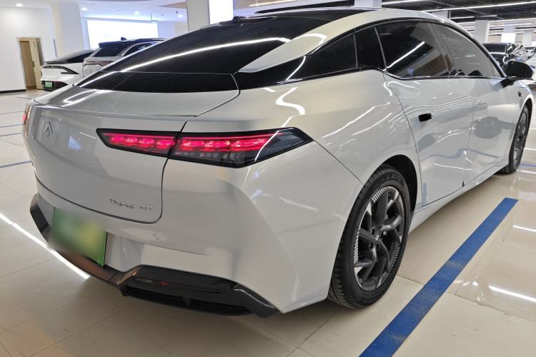 Used  GT 2023 560 Rear-Drive Seven-Wing Edition