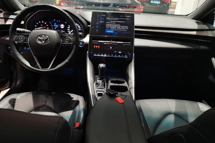 Used Toyota Avalon 2023 2.5L Luxury Edition