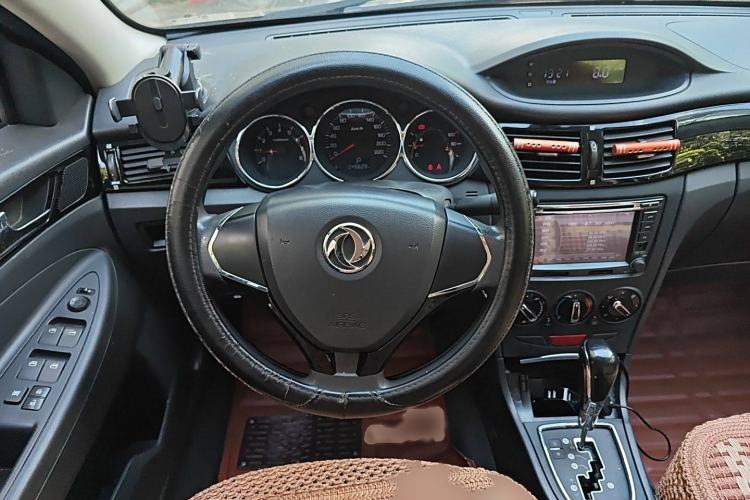 Used Dongfeng Aeolus S30 2014 1.5L Automatic ZunYa Model
