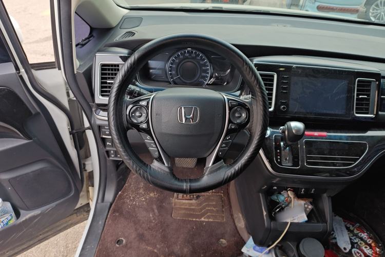 Used Honda Elysion 2019 2.0L Hybrid Luxury Edition
