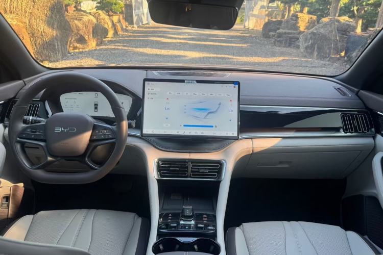 Used BYD Song PLUS New Energy 2025 DM-i Intelligent Driving 160KM Flagship Model
