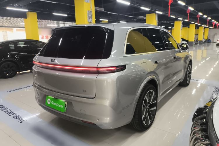Used Li Auto L8 2024 Ultra Model
