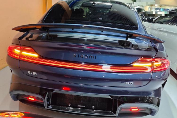 Used  SU7 2024 Four-Wheel Drive Ultra-Long Range Advanced Intelligent Driving Max Edition
