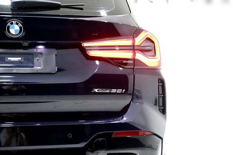 Used BMW X3 2022 Second Facelift xDrive30i Leading Edition M Night Sky Package
