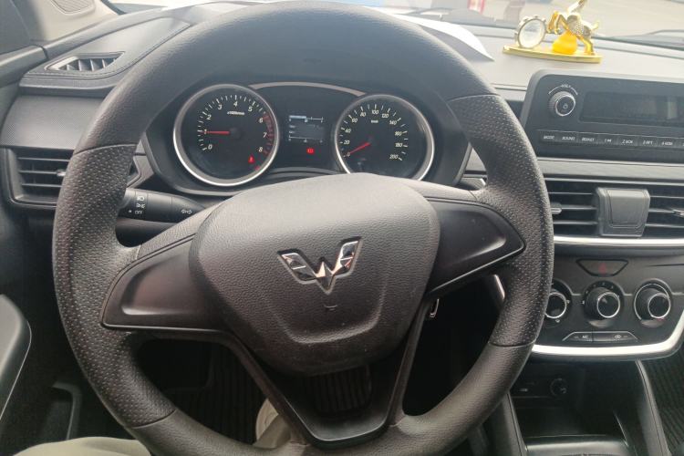 Used Wuling Hongguang S3 2018 1.5L Manual Standard Version China V Standard
