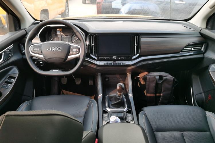 Used JMC Yuhu 9 2019 2.0T Manual Gasoline 4x4 Comfort Edition