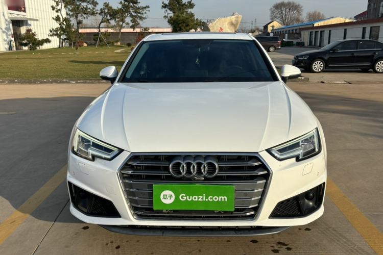 Used Audi A4L 2019 40 TFSI Fashion Edition China VI Emission Standard
