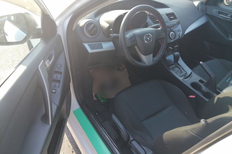 Used Mazda Mazda 3 2015 Sedan 2.0L Automatic Sport Model