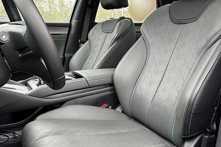 Used BYD Qin L 2024 DM-i 120KM Excellence Model
