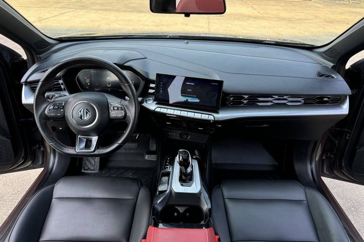 Used MG 5 2021 Revised 300TGI DCT Qingshè Luxurious Enjoyment Edition
