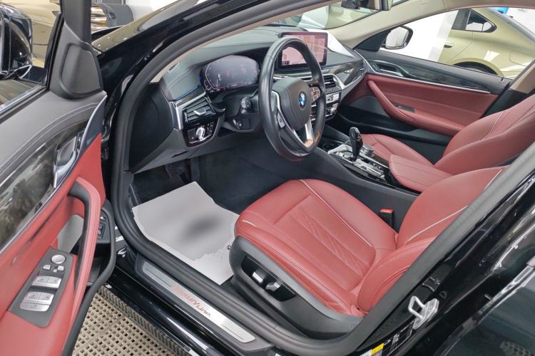 Used BMW 5 Series New Energy 2021 535Le Luxury Package
