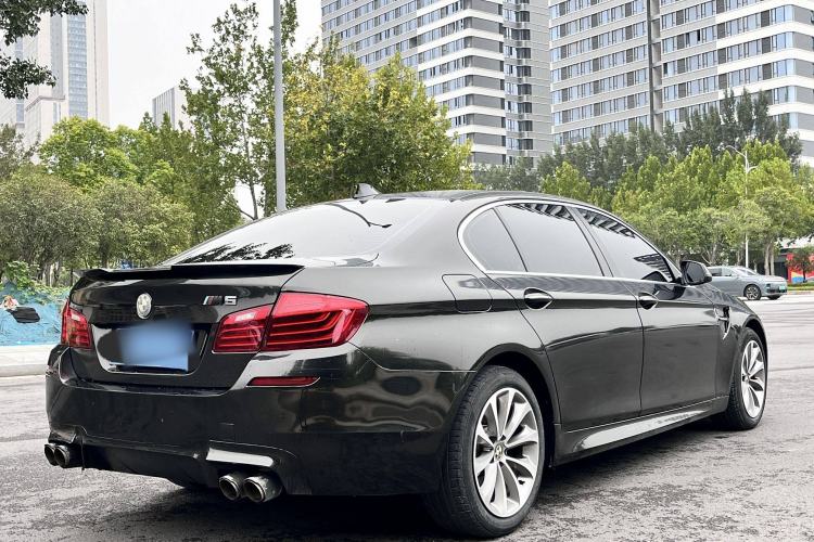 Used BMW 5 Series 2017 525Li Leading Model
