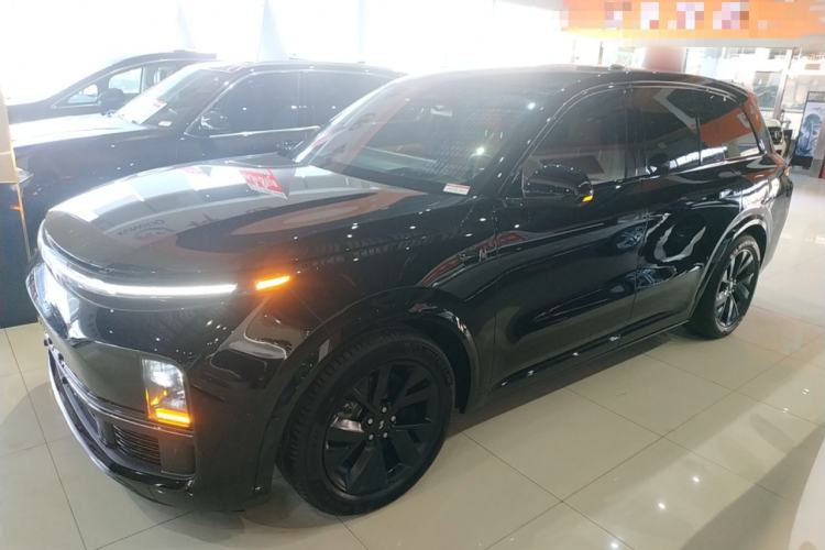 Used Li Auto L8 2023 Pro Model
