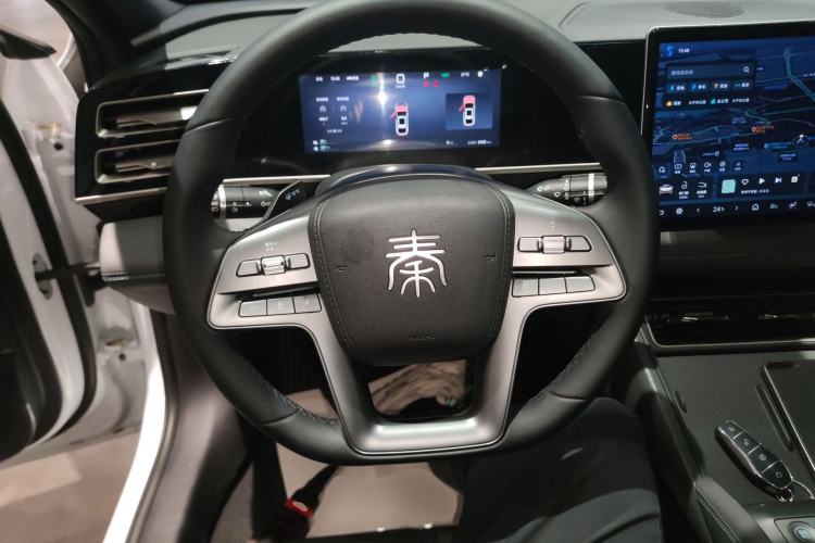 Used BYD Qin L 2025 DM-i Smart Drive 80KM Leading Model