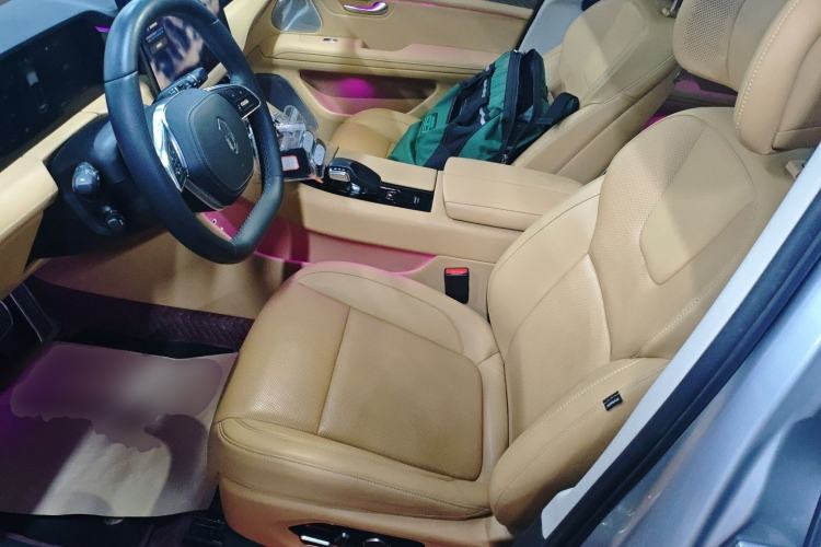 Used Hima AITO M5 2022 Extended-Range Four-Wheel Drive Performance Version
