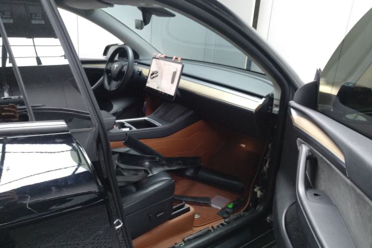 Used Tesla Model Y 2021 Standard Range Rear-Wheel Drive Version