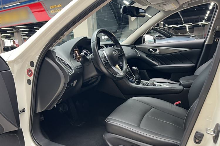 Used Infiniti Q50L 2021 2.0T Enjoyment Edition
