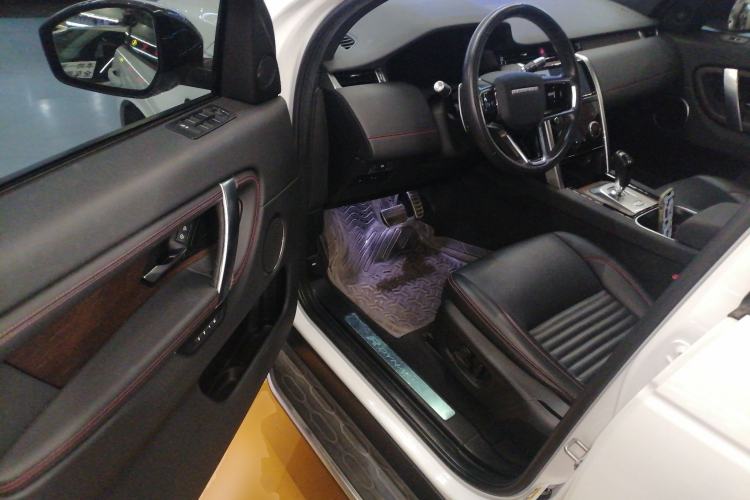 Used Land Rover Discovery Sport 2022 Revised Version 2 249 PS R-Dynamic SE Performance Tech Edition 5 Seats