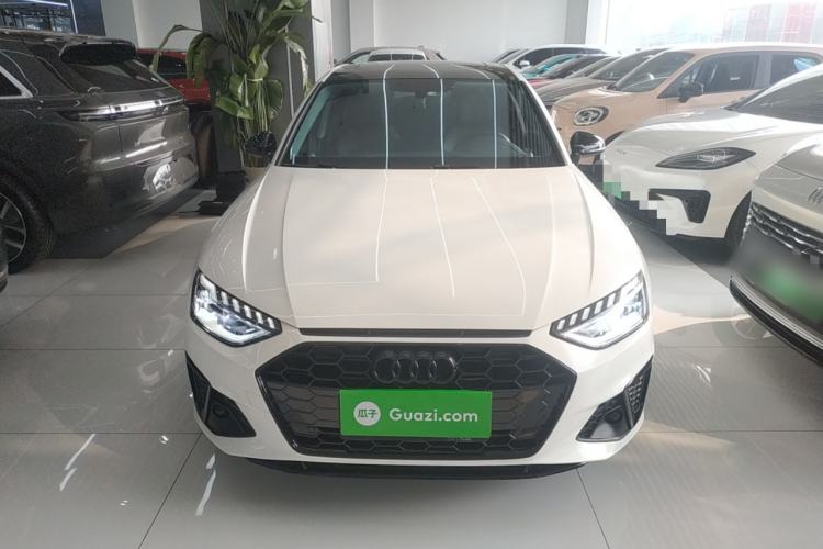 Used Audi A4L 2022 40 TFSI Luxury Dynamic Model