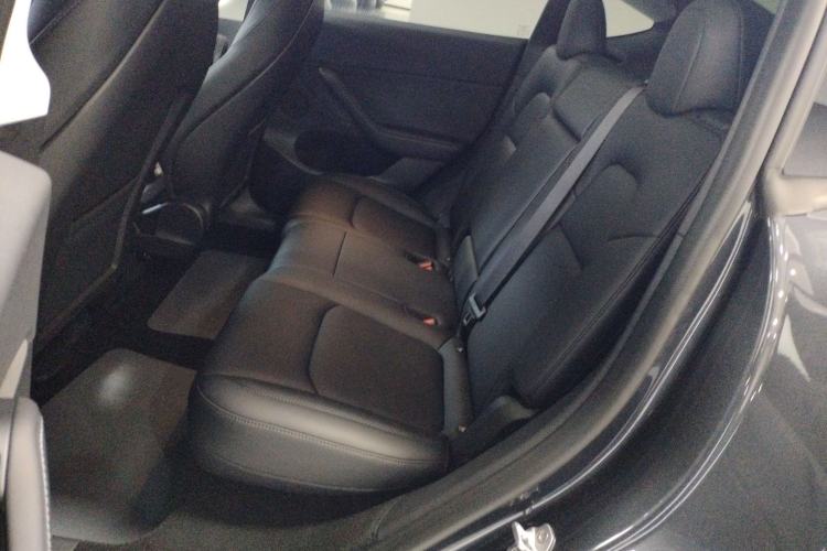 Used Tesla Model Y 2024 Rear-Wheel-Drive Version
