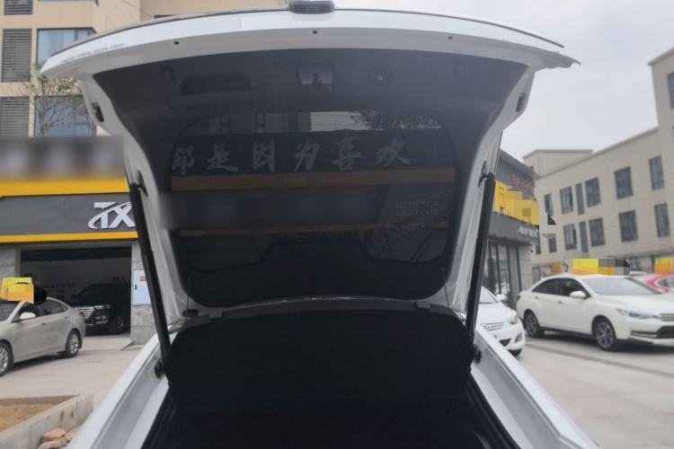 Used Changan UNI-V 2024 1.5T Prestige Sport Edition
