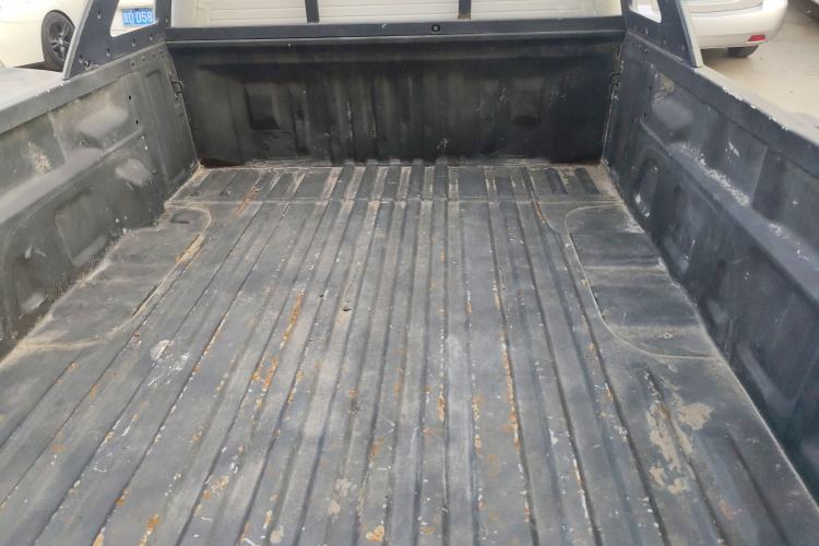 Used  T6 2020 2.0T Diesel Two-Wheel-Drive Elite Version Long Wheelbase China VI Emission Standard HFC4DB2-2E