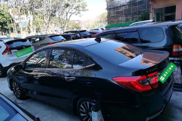 Used Honda Crider 2013 1.8L automatic luxury edition
