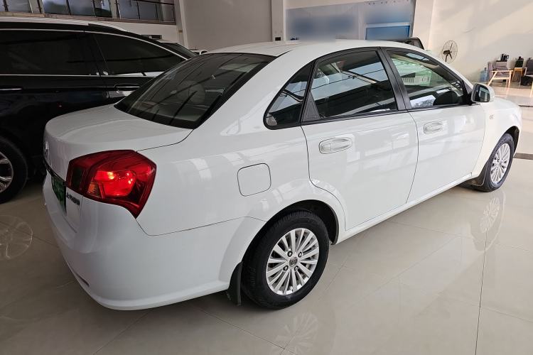 Used Buick Excelle 2015 1.5L Automatic Classic Model
