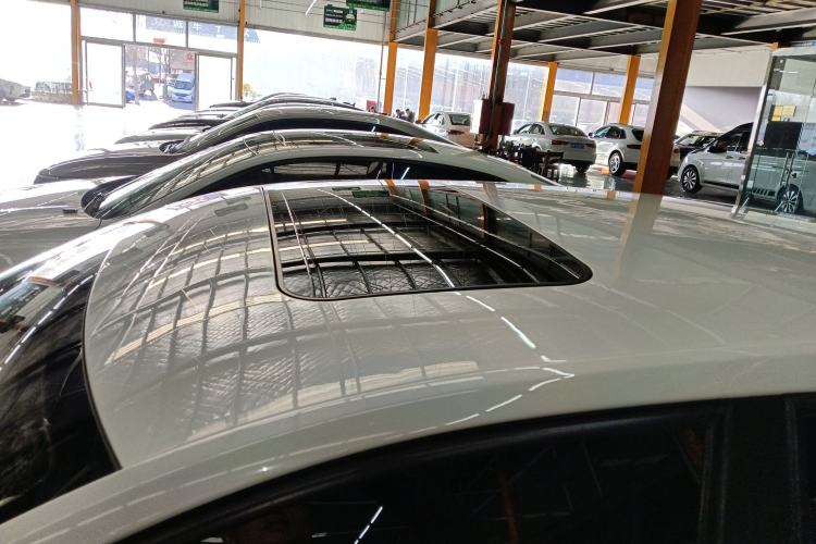 Used Skoda Rapid Spaceback 2014 1.6L Automatic Enjoyment Edition