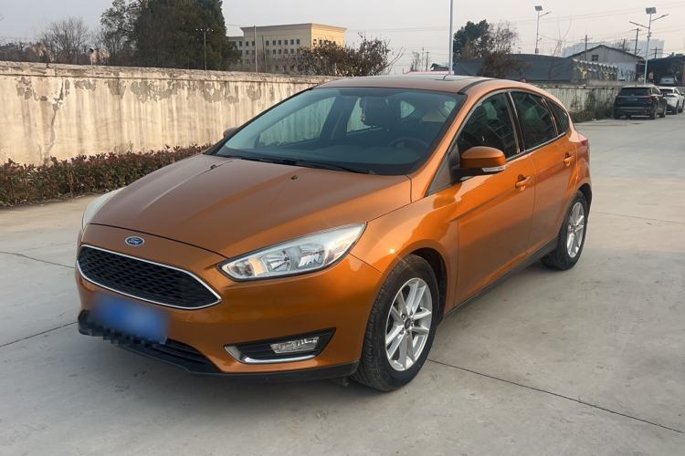Used Ford Focus 2015 Hatchback 1.6L Automatic Fashion Edition

