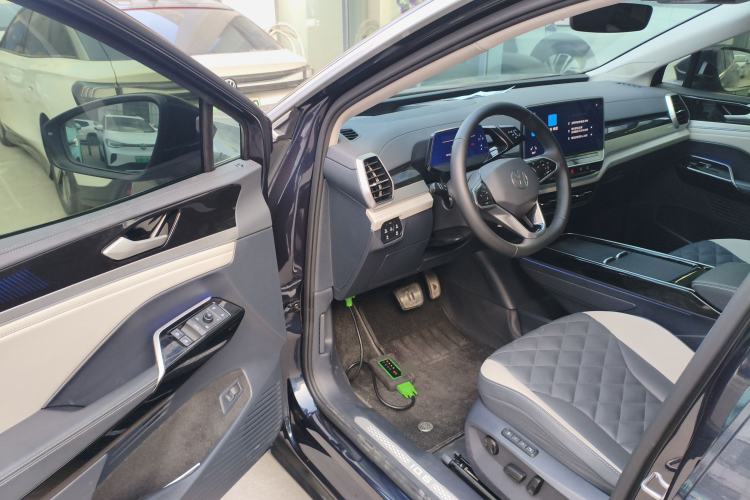 Used Volkswagen ID.6 CROZZ 2022 Long-Range PRO Edition