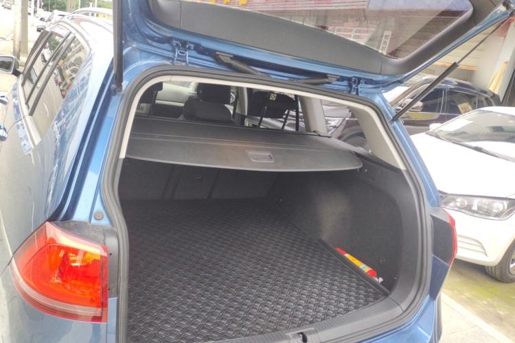 Used Volkswagen Golf 2015 1.4TSI Comfort Travel Edition
