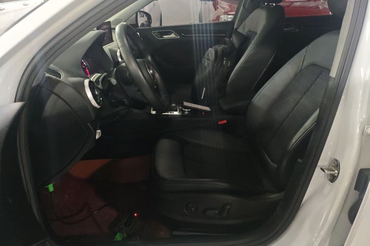 Used Audi A3 2020 Limousine 35 TFSI Fashion Edition China VI Emission Standard
