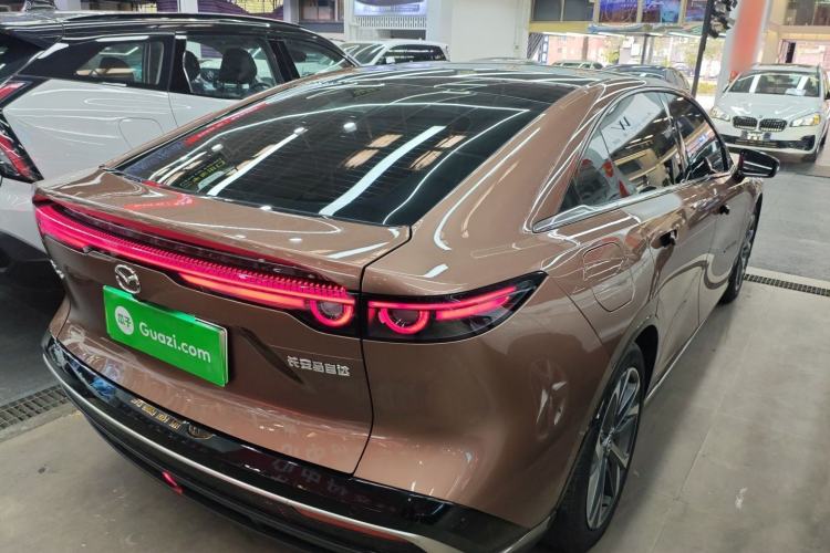 Used Mazda EZ-6 2024 Range-Extended 200 Luxury Edition
