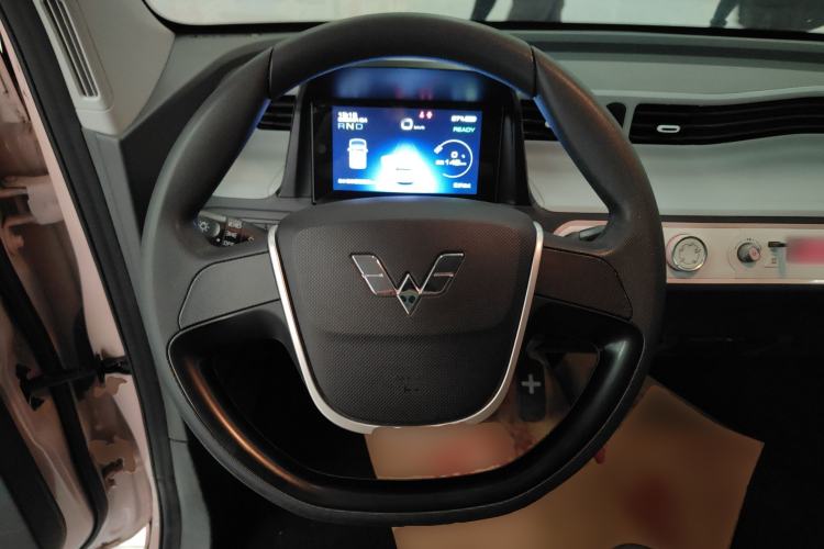 Used Wuling Hongguang MINIEV 2022 Macaron Premium Model – Lithium Iron Phosphate