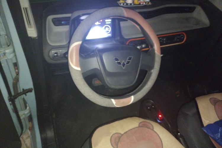 Used Wuling Hongguang MINIEV 2020 Freedom Version Lithium Iron Phosphate
