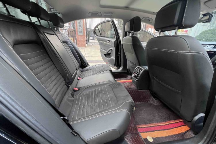 Used Volkswagen Magotan 2020 330TSI DSG Luxury Edition
